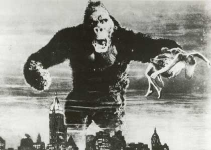king kong y rubia
